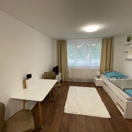 Mikra Homes24 In Glauchau Buitenkant foto