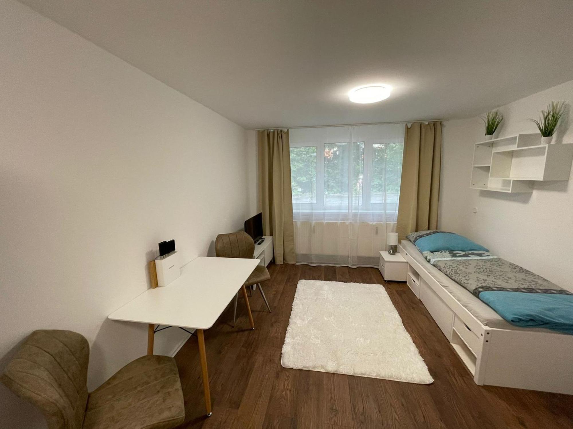 Mikra Homes24 In Glauchau Buitenkant foto